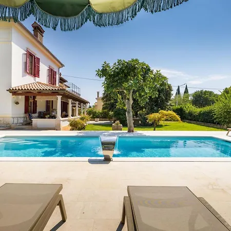 Villa Imperial
