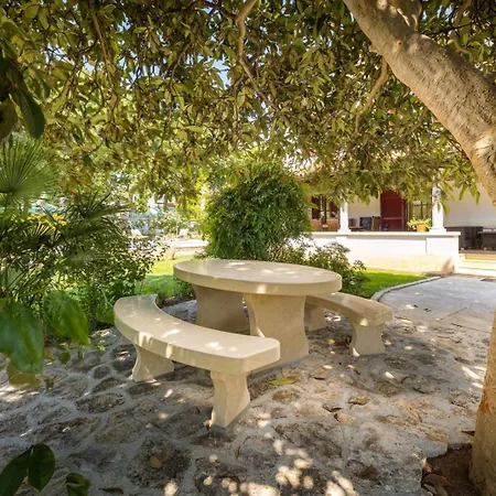 Villa Imperial *